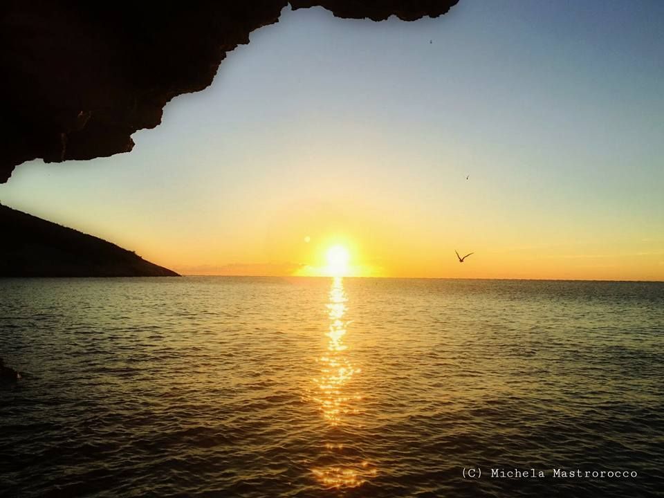 Alba Costa Garganica Falesie Bianche Baia Di Vignanotica Spiagge Romantiche Aurora Vieste Gargano